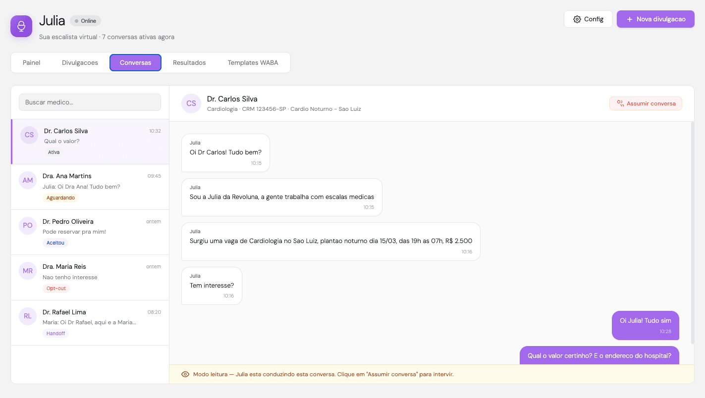 Conversa da Julia, escalista virtual da Revoluna no WhatsApp